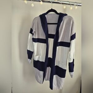Stylish Women's Hooded Cardigan - Navy and White